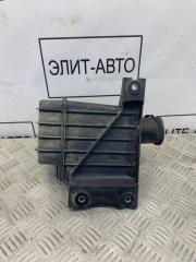 Резонатор воздушного фильтра MAzda Cx-7 2006