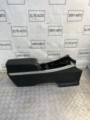 Центральная консоль подлокотник MAzda Cx-7 2006