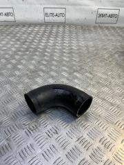 Патрубок воздухозаборника MAzda Cx-7 2006