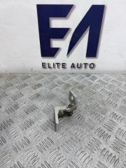 Запчасть петля двери задняя правая Opel Corsa 2008