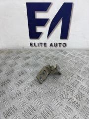 Запчасть петля двери передняя правая Opel Corsa 2008