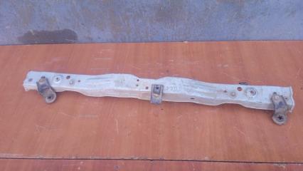 Запчасть балка подрадиаторная Toyota Avensis 2006