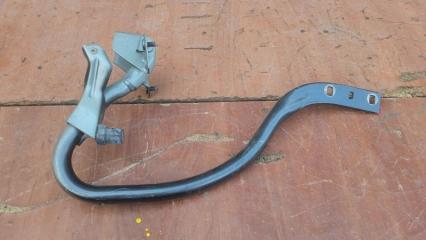 Запчасть петля крышки багажника левая Fiat Albea 2002-2012