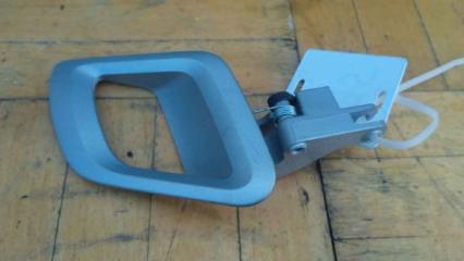 Запчасть ручка двери внутренняя правая Skoda Fabia 2 2007-2015