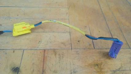 Запчасть разъем электрический Skoda Superb 2008-2015