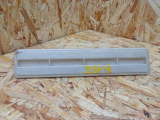 Запчасть крышка салонного фильтра Mitsubishi Outlander 2006-2012