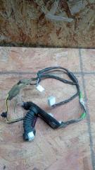 Запчасть проводка (коса) двери задняя левая Mazda 3 2002-2009