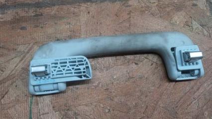 Запчасть ручка потолочная задняя левая Skoda Superb 2008-2015