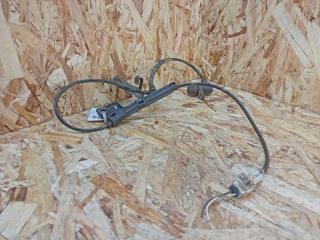 Запчасть датчик abs передний правый Toyota Corolla Verso 2004-2009