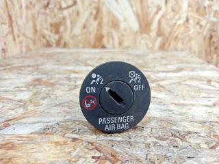 Запчасть выключатель пассажирской air bag Chevrolet Cruze