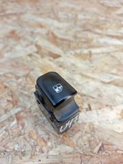 Запчасть кнопка стеклоподъемника Hyundai Elantra 2011-2016