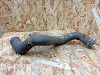 Запчасть патрубок радиатора нижний Opel Astra 2004-2015