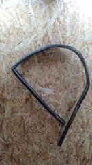 Запчасть уплотнитель стекла двери задний левый Fiat Albea 2002-2012