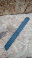 Запчасть накладка порога внутренняя задняя левая Audi Q7 2005-2015