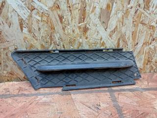 Запчасть заглушка птф правая BMW 3