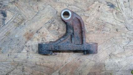 Кронштейн кондиционера Subaru Legacy 2006