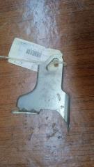 Запчасть кронштейн Subaru Impreza