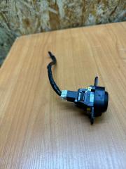 Кнопка аварийной сигнализации Navara 2005-2015 (D40) 2.5 YD25DDTi