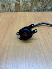 Кнопка аварийной сигнализации Nissan Navara (D40) 2.5 YD25DDTi