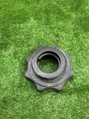 Запчасть крепление запасного колеса Audi Q7 2005-2015