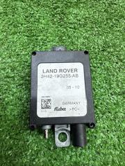 Запчасть усилитель антенны Land Rover RANGE ROVER 2010