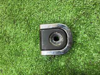 Запчасть крючок багажника Land Rover RANGE ROVER 2010