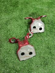 Запчасть петля двери задняя левая Renault Logan 2