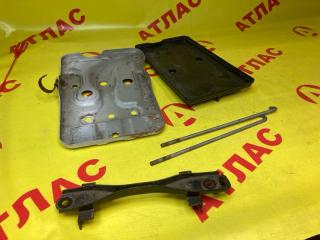 Крепление аккумулятора TOYOTA Premio 2002