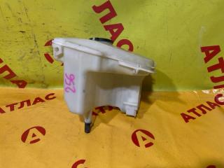 Бачок омывателя TOYOTA Corolla 1996