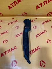 Пыльник крыла передний левый TOYOTA Avensis 2006