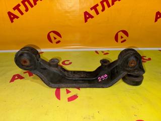 Кронштейн редуктора TOYOTA Corolla Fielder 2008