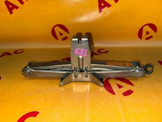 Домкрат NISSAN Dualis