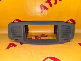 Консоль магнитофона TOYOTA Corolla 2006