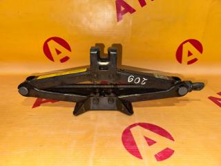 Домкрат TOYOTA Premio 2002