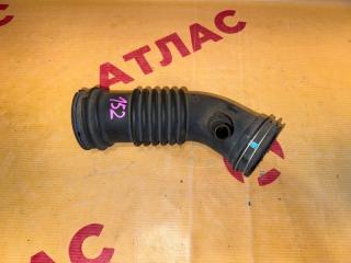 Патрубок воздушного фильтра TOYOTA Corolla Fielder 2007