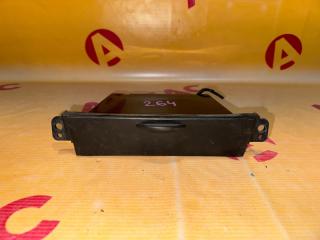 Бардачок TOYOTA Ist 2002