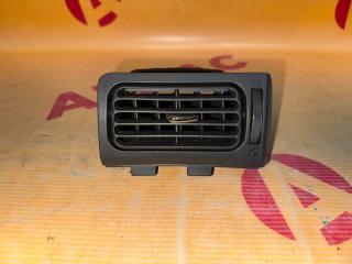 Дефлектор воздушный правый TOYOTA Premio 2002