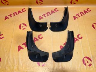 Брызговик NISSAN Dualis 2007