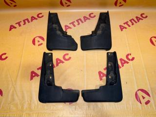 Брызговик NISSAN X-Trail 2010