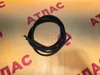 Молдинг крыши TOYOTA Ist 2003