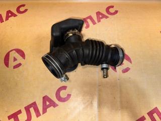 Патрубок воздушного фильтра NISSAN Bluebird Sylphy 2003