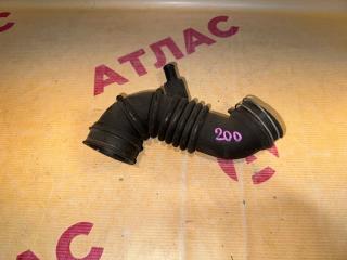 Патрубок воздушного фильтра TOYOTA Corolla Fielder 2004