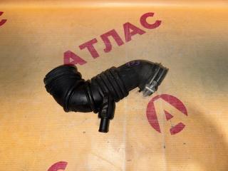 Патрубок воздушного фильтра TOYOTA Corolla 2004