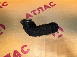 Патрубок воздушного фильтра TOYOTA Ist 2002