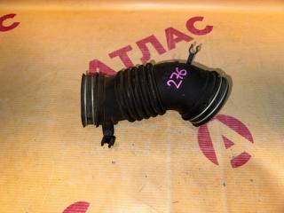 Патрубок воздушного фильтра TOYOTA Vista 2001