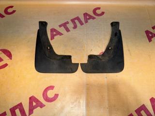 Брызговик передний TOYOTA Ist 2002