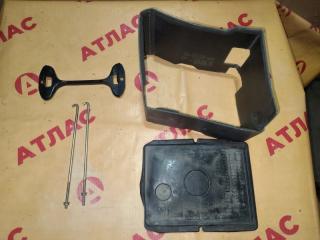 Подставка под аккумулятор SUBARU Forester 2006