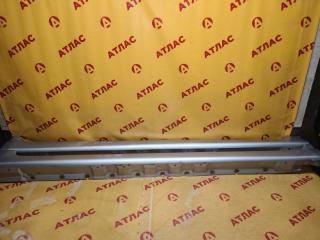 Накладка на порог наружная TOYOTA WISH 2005