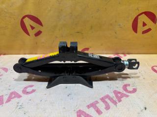 Домкрат TOYOTA Platz 2000