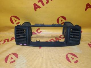 Консоль магнитофона TOYOTA Allex 2003